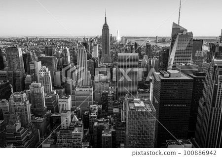 Empire State Building from the Rockfeller Center - Manhattan Empire State Building from the Rockfeller Center - Manhattan 100886942