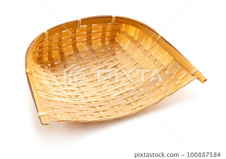colander on white background, cooking utensils colander on white background, cooking utensils 100887584