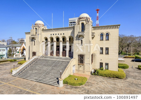 豐橋市公會館大樓 豐橋市公會館大樓 100891497