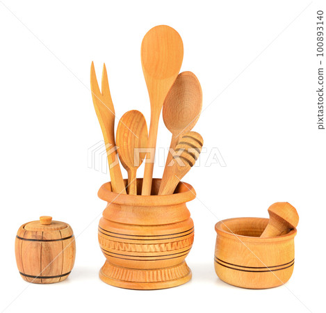 Kitchen wooden utensils (spoon, fork, pestle, mortar) isolated on white 100893140