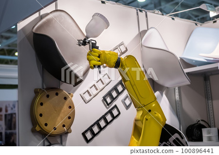 Automatic spray painting robotic arm manipulator at robot technology exhibition Automatic spray painting robotic arm manipulator at robot technology exhibition 100896441