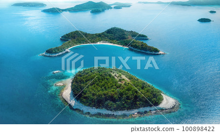 Uninhabited island background material Uninhabited island background material 100898422