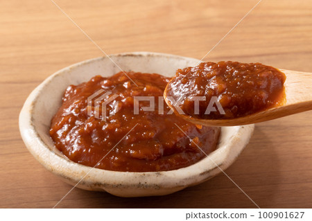 Ssamjang (Korean seasoning) Ssamjang (Korean seasoning) 100901627