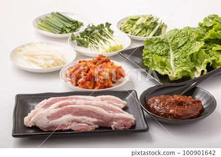 Samgyupsal (Korean cuisine) 100901642