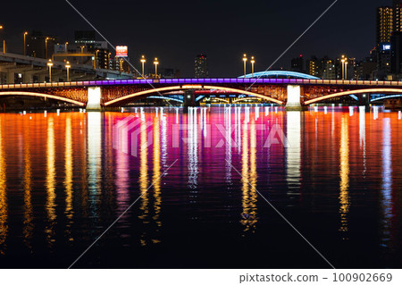 Tokyo night view, Sumida River, Azumabashi, illuminated Tokyo night view, Sumida River, Azumabashi, illuminated 100902669