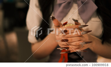 Female, person, woman Female, person, woman 100909918