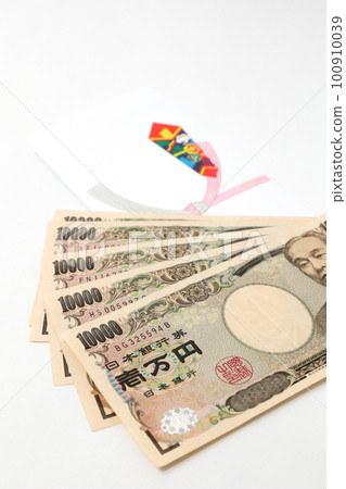 Gift, celebration, gift, gift bag, envelope, money, banknote, ten thousand bill, mizuhiki, auspicious event, cash, bill, 10,000 yen, 10,000 yen bill, Kotobuki Gift, celebration, gift, gift bag, envelope, money, banknote, ten thousand bill, mizuhiki, auspicious event, cash, bill, 10,000 yen, 10,000 yen bill, Kotobuki 100910039
