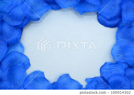 Frame material inspired by blue hydrangea 100914302