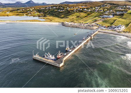 Machaire Rabhartaigh, Translation: Magheraroarty - Plane of the spring tideplane of roarty, Gaeltacht village and townland in north-west of County Donegal, Ireland. 100915201