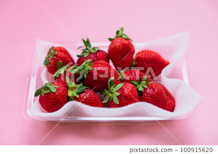 Strawberry hometown tax return gift Strawberry hometown tax return gift 100915620