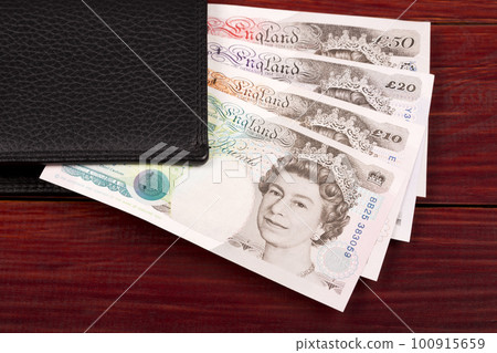 English money, older serie in the black wallet 100915659