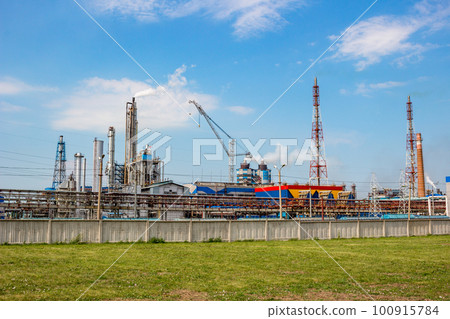 Novomoskovsk, Russia - June 2015 Novomoskovsk, Russia - June 2015 100915784