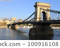 Budapest Chain Bridge 100916108