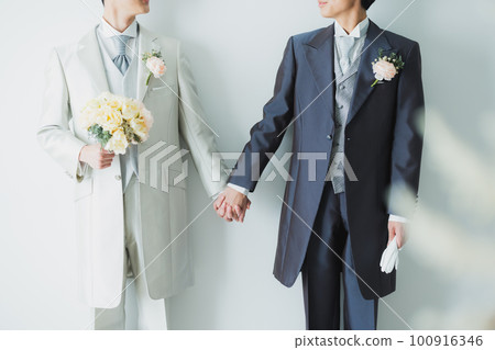 LGBT marriage bridal photo image 100916346