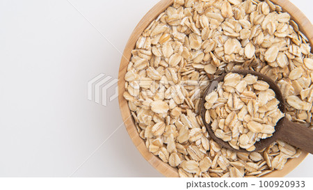 木盤上的燕麥片 木盤上的燕麥片 100920933