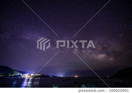 [Wakayama / Susami] Esuzaki, the garden of Japanese nursery rhymes, the starry sky and the Milky Way were beautiful. 100920991