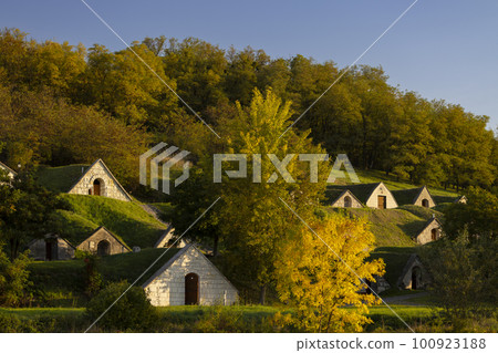 Autumnal Gombos-hegyi pincesor in Hercegkut, UNESCO site, Great Plain, North Hungary Autumnal Gombos-hegyi pincesor in Hercegkut, UNESCO site, Great Plain, North Hungary 100923188
