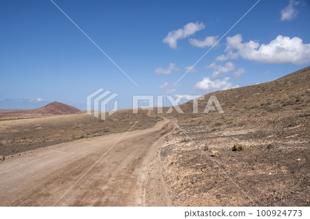 Mountains in the central Fuerteventura Mountains in the central Fuerteventura 100924773