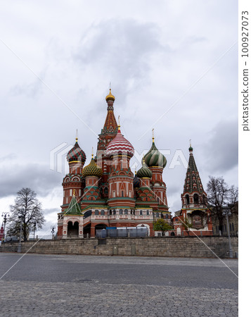 MOSCOW - JULE 27 MOSCOW - JULE 27 100927073