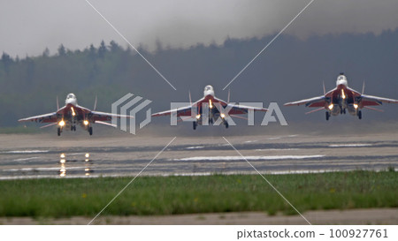 Moscow Russia Zhukovsky Airfield 31 August 2019 Moscow Russia Zhukovsky Airfield 31 August 2019 100927761