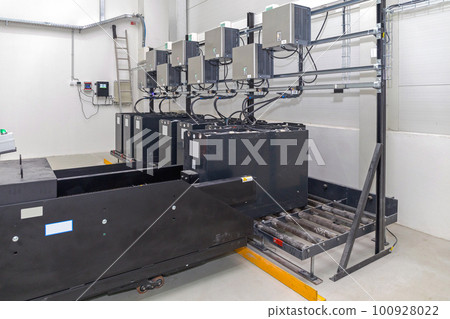 Forklift Battery Cell Station 100928022