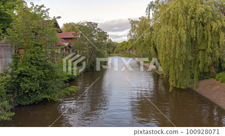 Plantage Canal Amsterdam 100928071