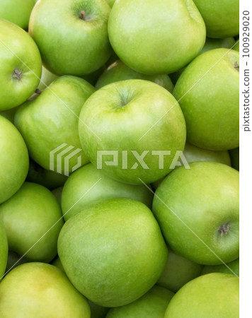 Apples 100929020