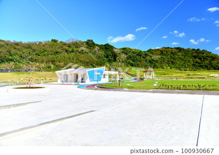 Tsukayama Park / Around Tsukazan Tunnel (Haebaru Town, Okinawa Prefecture) [February 2023] 100930667