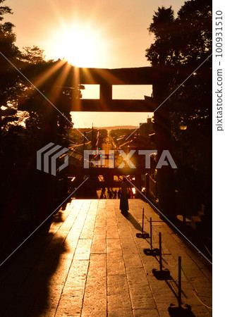 斜陽 斜陽 100931510