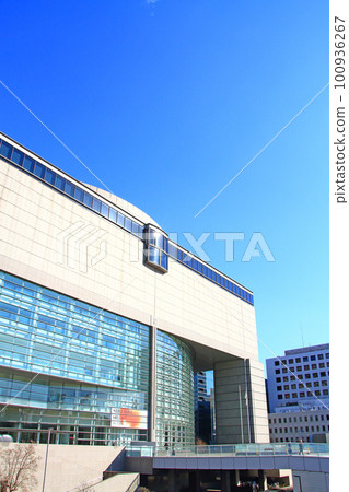 Scenery of Aichi Arts Center, Nagoya 100936267