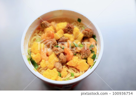 杯麵 100936754