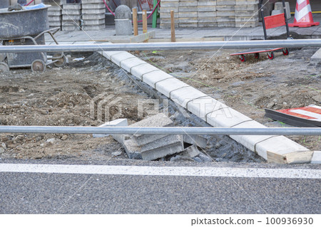 sidewalk road construction 100936930