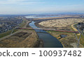 鳥瞰渡良瀨川、渡良瀨水庫和三國橋 100937482