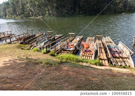 Pang Ung is a tourist attraction in Mae Hong Son, Northern Thailand with scenic alpine lake and pine trees. Rides on bamboo rafts is available. Pang Ung is a tourist attraction in Mae Hong Son, Northern Thailand with scenic alpine lake and pine trees. Rides on bamboo rafts is available. 100938815