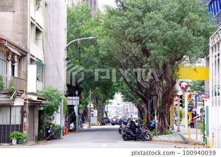 台灣台北建築 台灣台北建築 100940039