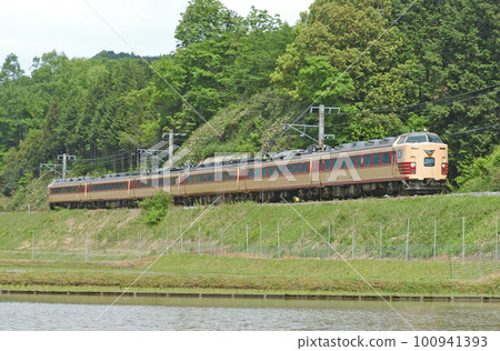 Sanin Main Line Shinkyu Daigakumae-Goma JR West 183 Series 800 Series B61 Formation (Fukuchiyama) Kinosaki 100941393