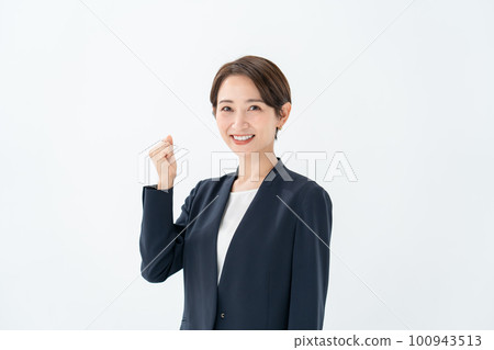 Business woman guts pose 100943513