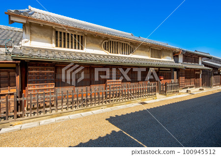 Townscape of Sekijuku on the Tokaido, Kameyama City, Mie Prefecture 100945512