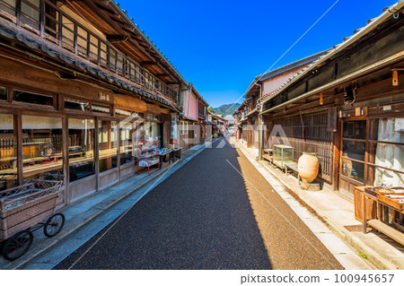 三重縣龜山市東海道關宿街景 三重縣龜山市東海道關宿街景 100945657