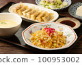炒飯和餃子 100953002