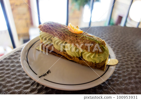 抹茶奶油泡芙蛋糕 100953931