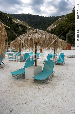 White-turquoise marble beach, Thassos, Greece White-turquoise marble beach, Thassos, Greece 100955295