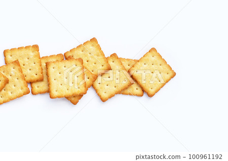 Dry cracker cookies on white background. 100961192