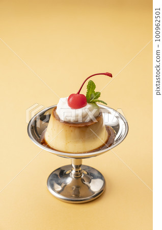 classic pudding classic pudding 100962501