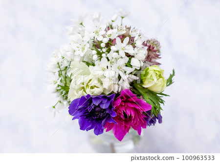 Bouquet material with the image of pretty Bouquet material with the image of pretty 100963533