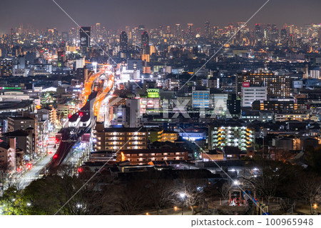 《Osaka Prefecture》 Night view of central Osaka seen from Higashi-Osaka 《Osaka Prefecture》 Night view of central Osaka seen from Higashi-Osaka 100965948