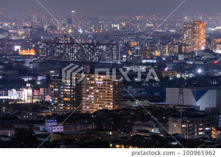 《Osaka Prefecture》 Night view of central Osaka seen from Higashi-Osaka 《Osaka Prefecture》 Night view of central Osaka seen from Higashi-Osaka 100965962