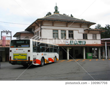 Koyasan Station on the Koyasan Cable Car (before renovation work) 100967708