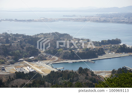 The scenery seen from Kesennuma Oshima Kameyama The scenery seen from Kesennuma Oshima Kameyama 100969113