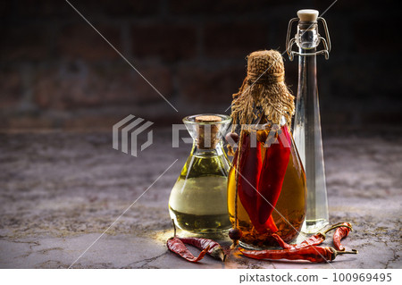 Cooking oil Cooking oil 100969495